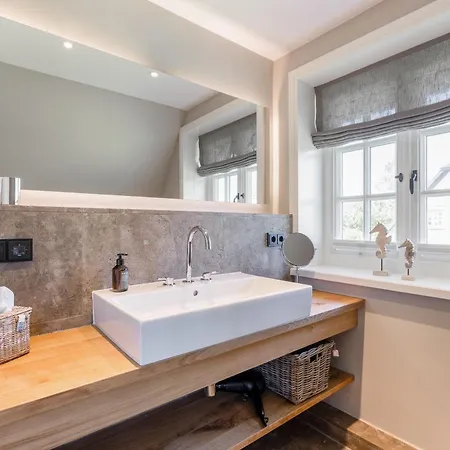 Osterhuus No 36 * Wenningstedt-Braderup